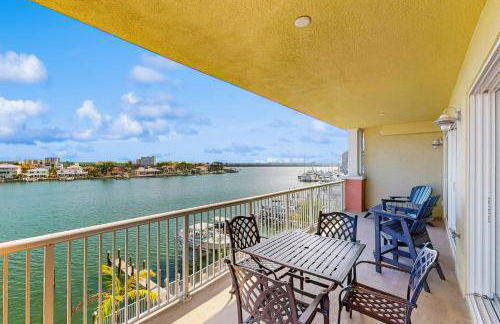 Dolphin's Cove - Clearwater Beach, FL - Foto 1