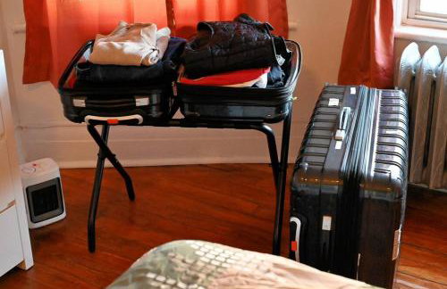 The Pearl-Lovely Victorian Home with Bed and Breakfast Energy - Foto 22