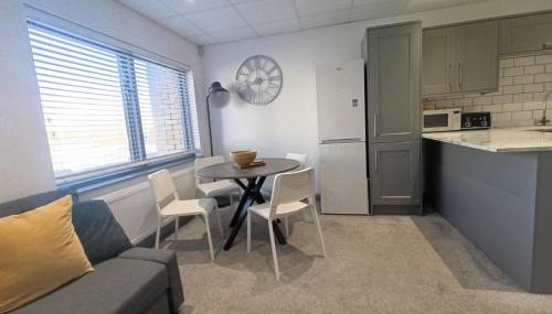 Open Mind Property -2BR Flat Commercial Road - Foto 3