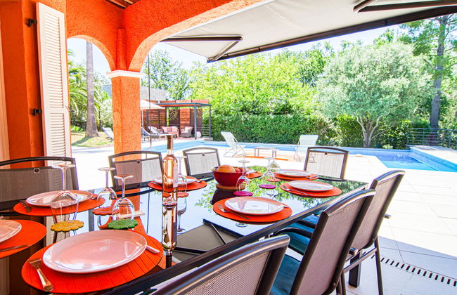 4 bedroom House in Bagnols-en-Forêt with private pool and garden - Photo 3