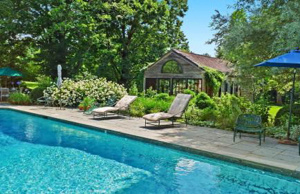 Stunning Cottage in Famous KY Garden -Sleeps 2 - Foto 35