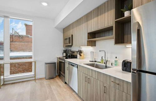 Charming 2BD2BA Apt Near DT-PetFriendlyWiFi - Foto 4