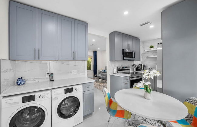 Uhost AI 1BR With Marble Accents Patio - Foto 29