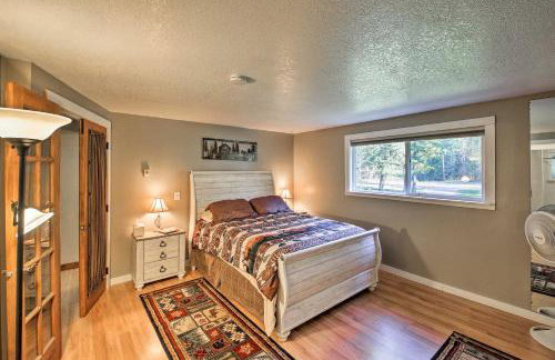 Quaint Priest Lake Cabin with Patio Less Than 1 Mi to Lake! - Foto 10