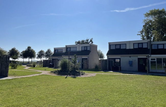 Holiday Home Vakantiepark 't Eibernest Texel - Foto 1