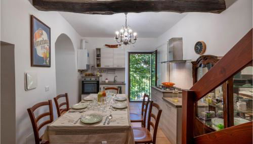 Lovely Apartment In Caramanico Terme - Photo 4