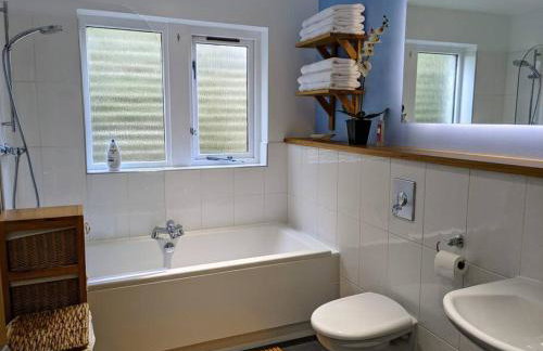 Detached 4 Bedroom Luxury Home - Foto 24