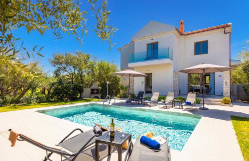 Villa Nineta - Photo 1