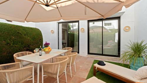 Guadalvillas Holiday Townhouse in San Pedro de Alcantára - Photo 2