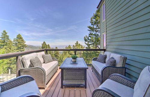 Hot Tub, Pool Table Luxe Reno Chalet with Mtn View! - Foto 74