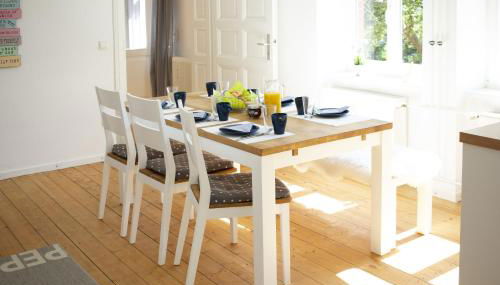 Ferienwohnung Hufelandstern bis 7 Personen - mit E-Ladesäule! - Foto 2