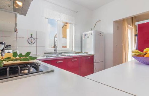 Lovely Home In Radetici With Wifi - Foto 23