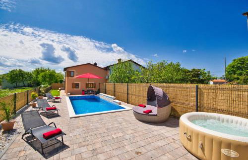 Villa Veronika, a cozy and charming Villa for Summer holidays - Foto 8