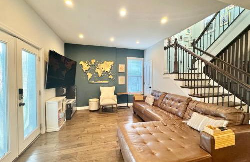 French Provincial with Grand Piano- Steps from DC - Foto 63