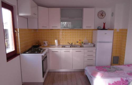 One Bedroom apartment with Terrace - Photo 2