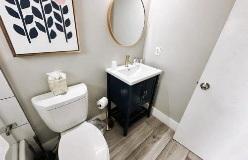 Rustic Retreats Beachy 1BR for 4 guests in the heart of Fort Lauderdale - Foto 18