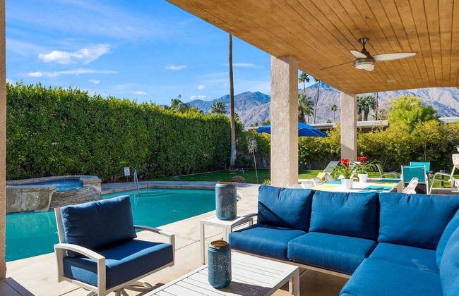 The Palms- Pool Jacuzzi and Pet Friendly - Photo 5