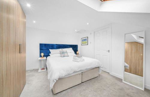 Perfect location for beach and golfing - Photo 41