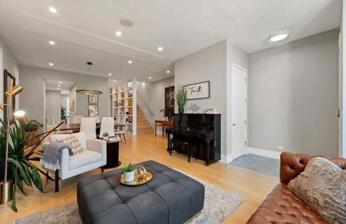 Stunning 5BR Home in Heart of Chicago with 2 Rooftops - Foto 17