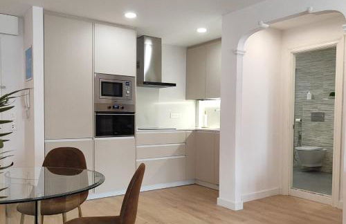 Piso del Paraíso - Parking gratis en el centro de Oviedo - Foto 8