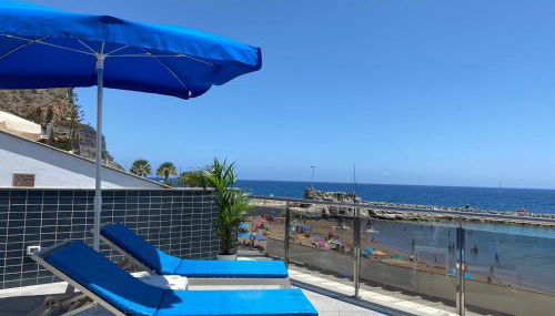 Billy's Beachfront Apartment with pool access - Foto 2