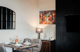 Stunning 2 Bedroom Sea View Apartment With Parking - Foto 2