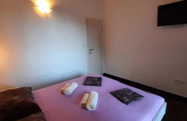 Apartments Pitarević - Photo 9