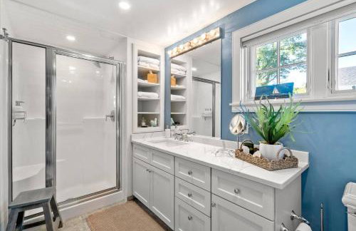 Rockport 3BR w/firepit|Walk to Bearskin Neck+Beach - Foto 29