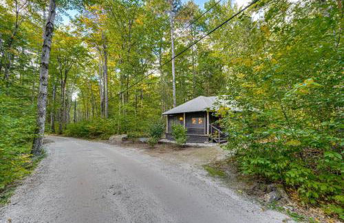 Rustic Cabin with Squam Lake Access and Fireplace! - Foto 9