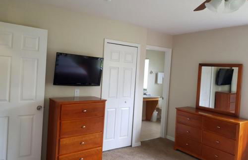 Davenport 4 Beds Sleeps 8 with Pool Gym & Spa - Foto 9