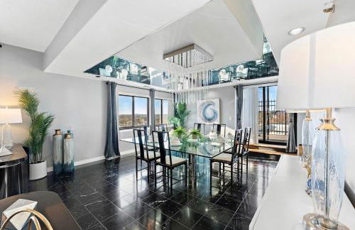 Luxury Massive Penthouse in Watertown - Foto 15
