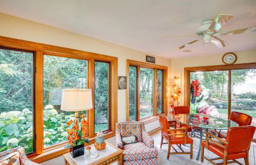 Sturgeon Bay Hideaway with Direct Water Access! - Photo 15