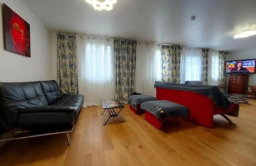 Maison spacieuse avec piscine à La Bazoche-Gouet - Foto 5