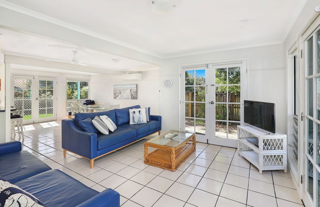 Coral Beach Noosa Resort - Photo 47