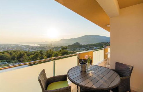 Gorgeous Home In Mravince With Sauna - Photo 20