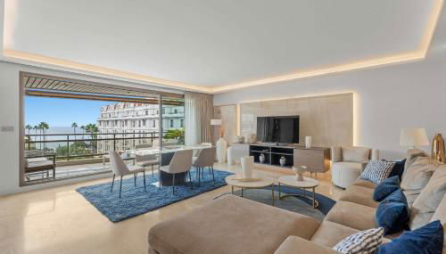 REF 1244 - Cannes Back Croisette - Sea view apartment for rent - Photo 5