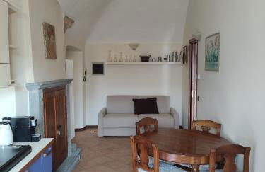 Dimora Fenni - Appartamento elegante nel cuore di Monte Isola con Wi-Fi e aria condizionata - Foto 3