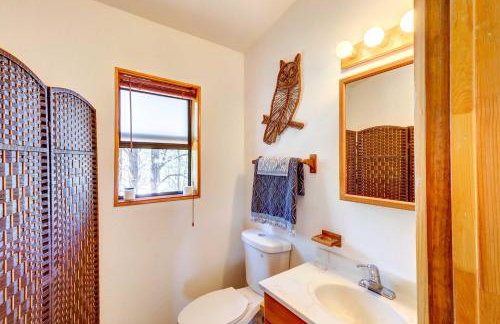 Near Hiking Trails Wooded Cabin in Lakeside! - Foto 21