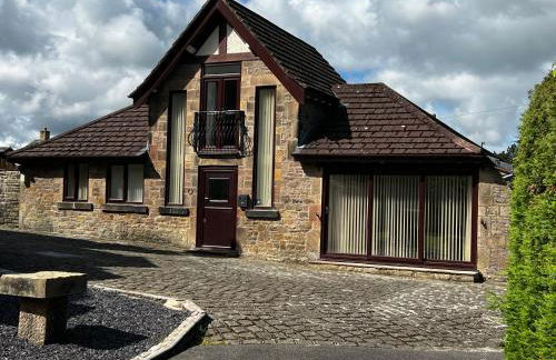 Castle House Holiday Home - Photo 2