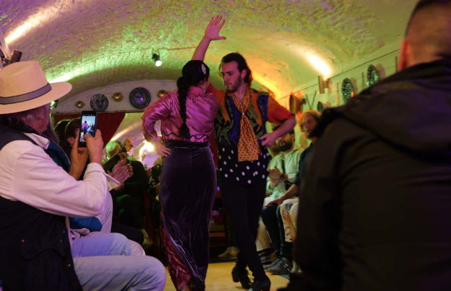 Espetáculo na Cueva Flamenca La Comino - Foto 3