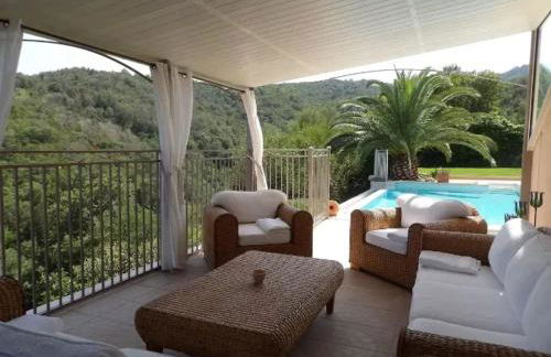 Villa avec vue sur la mer à Sari-Solenzara, piscine privée - Foto 4