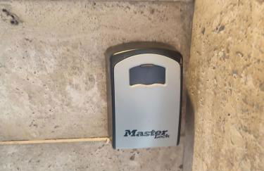 Theonisxenia Luxury Apt at Metro M3 - Foto 40