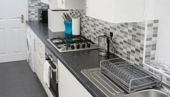 Two Bedroom Apartment in Prime Location - Foto 5