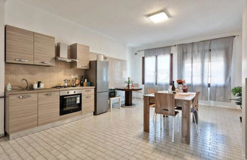 Venice Miramare Residence 1 - Photo 10