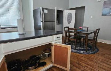 Mins from Downtown & Dining, Dauphin Darling 2 - Photo 23