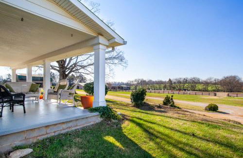 Peaceful Farm House - Quiet and Relaxing Getaway! - Foto 54