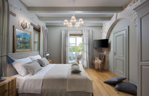 Villa Elena with private pool and sport courts - Foto 18