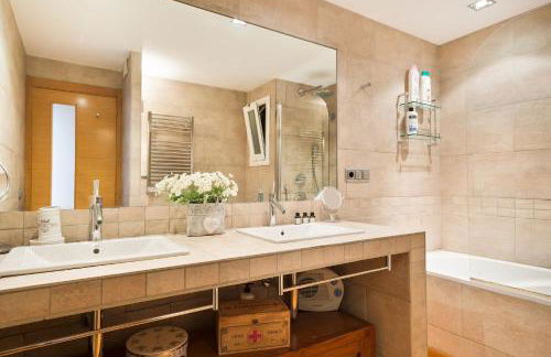 Stay U-nique Apartments Sardenya - Photo 5