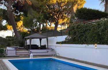 Villa Oromana - Photo 1