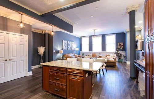 Downtown Sophistication/ Two Bedroom / Two Bath - Foto 4